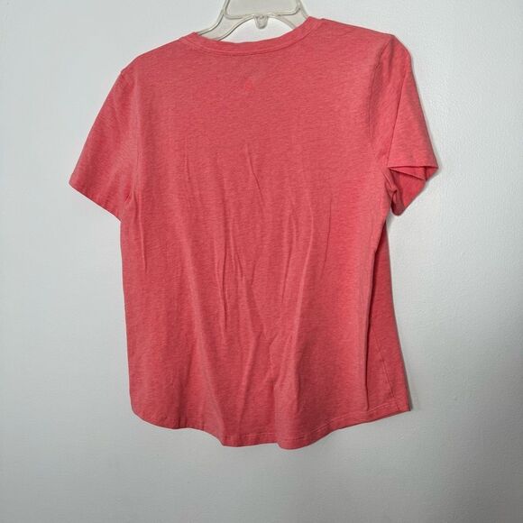 Lululemon pink top - Picture 2 of 3